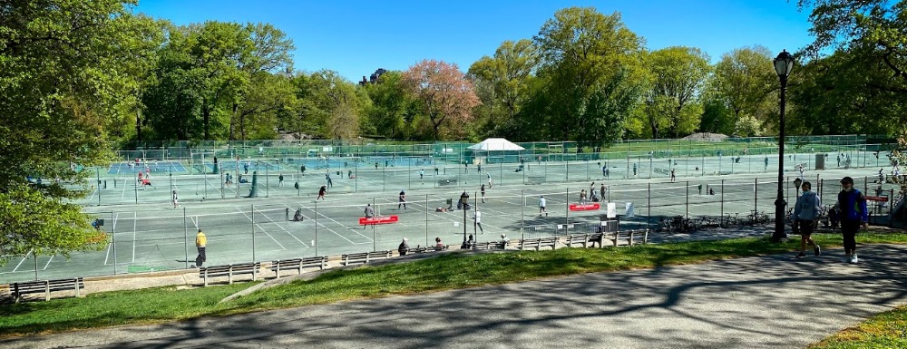 Colonial Park West Tennis Courts