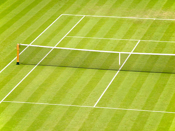 How many courts does Wimbledon have? - AS USA